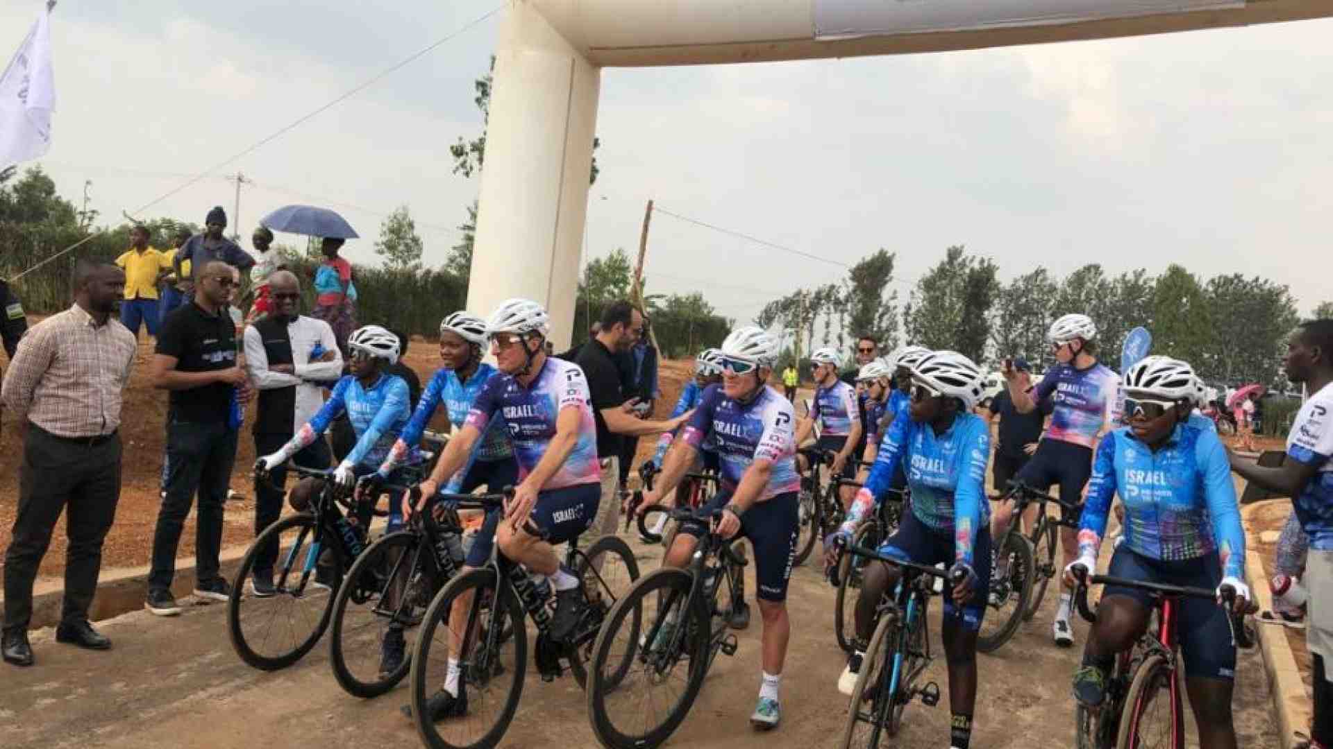 Immagine di Un grande centro di allenamento per i ciclisti del Ruanda "Mondiale"