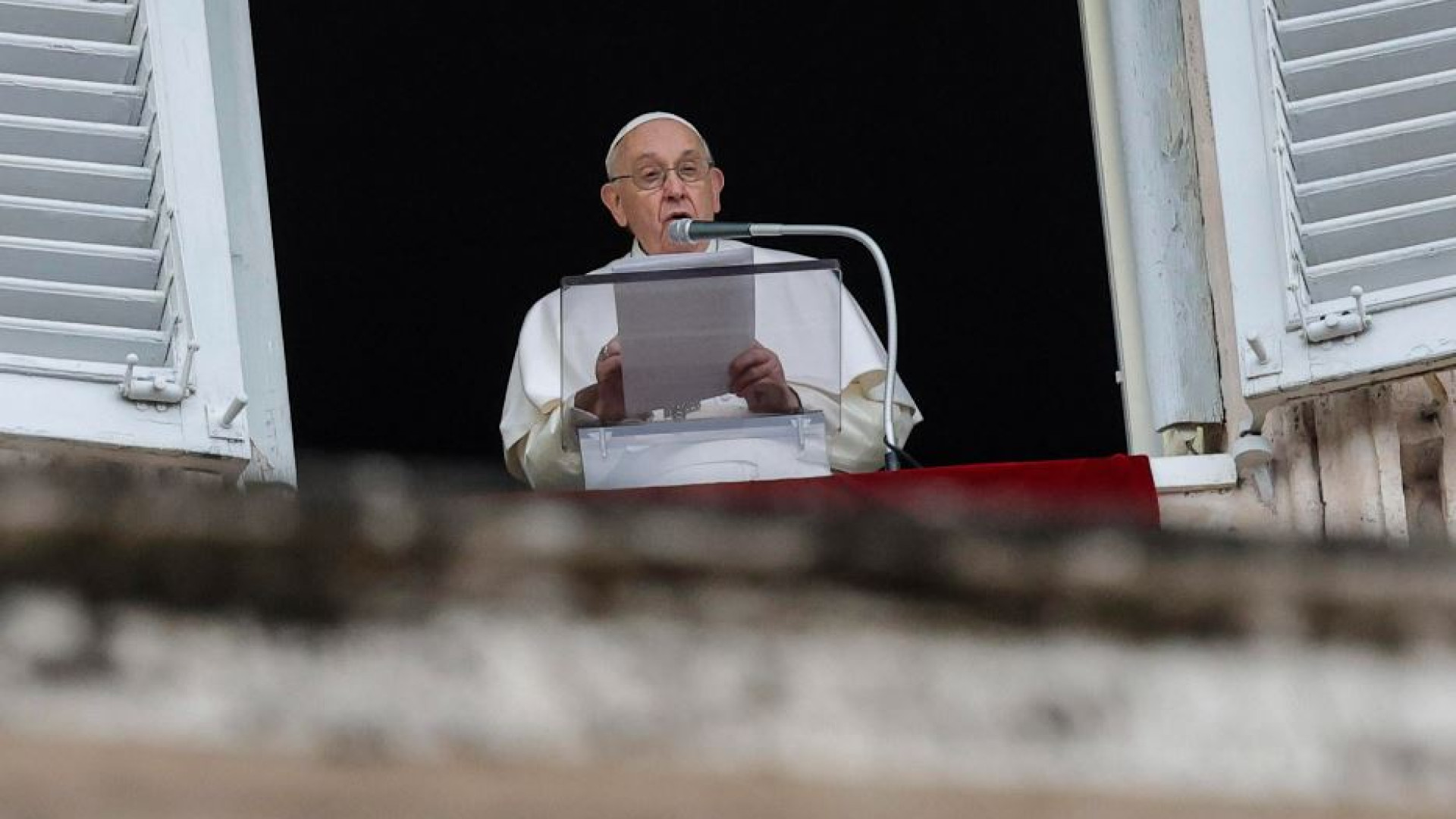 Immagine di Il Papa: mai negoziare col demonio, opporre alle tentazioni la Parola di Dio