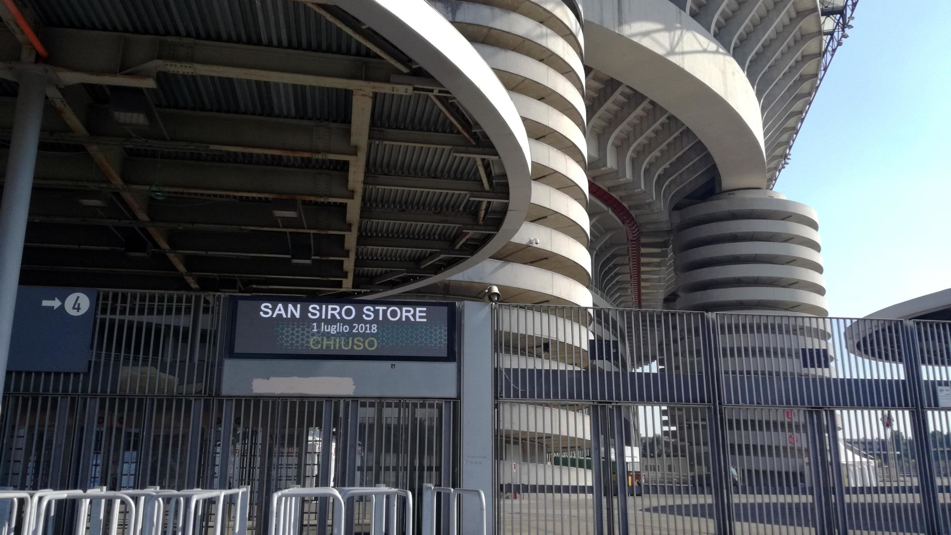 Immagine di Stadio, l'amarezza del sindaco Sala: «San Siro non lo vuole più nessuno»