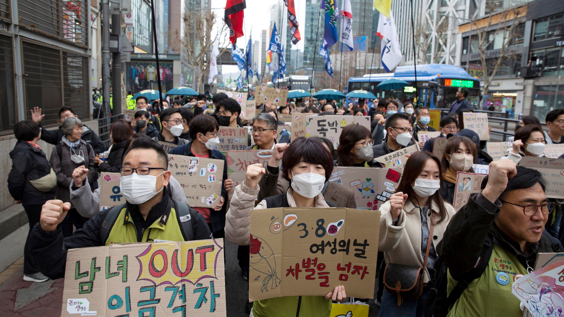 Immagine di Altro che settimana corta: in Corea del Sud in ufficio 11,5 ore al giorno