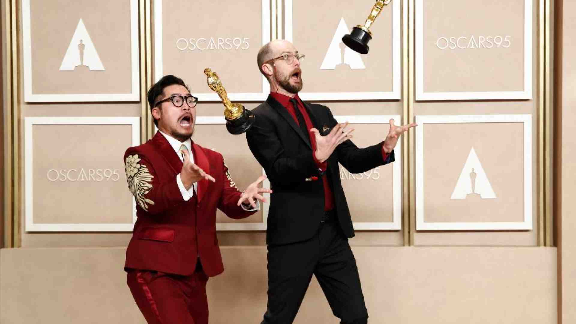 Immagine di "Everything Everywhere All at Once" trionfa agli Oscar