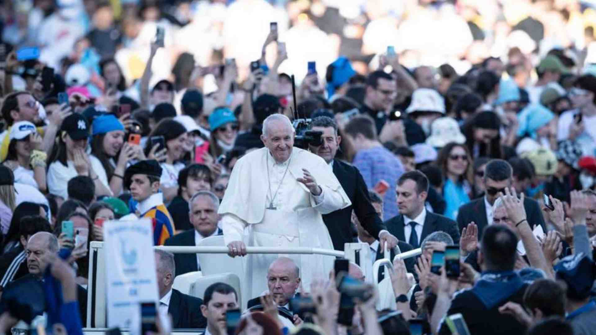 Immagine di La Cei: “Ci ha insegnato ad andare nelle periferie"