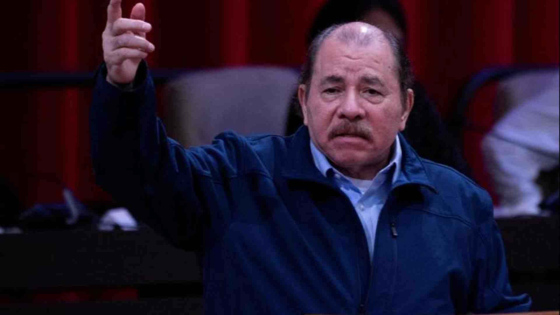 Immagine di Ortega sospende i rapporti col Vaticano