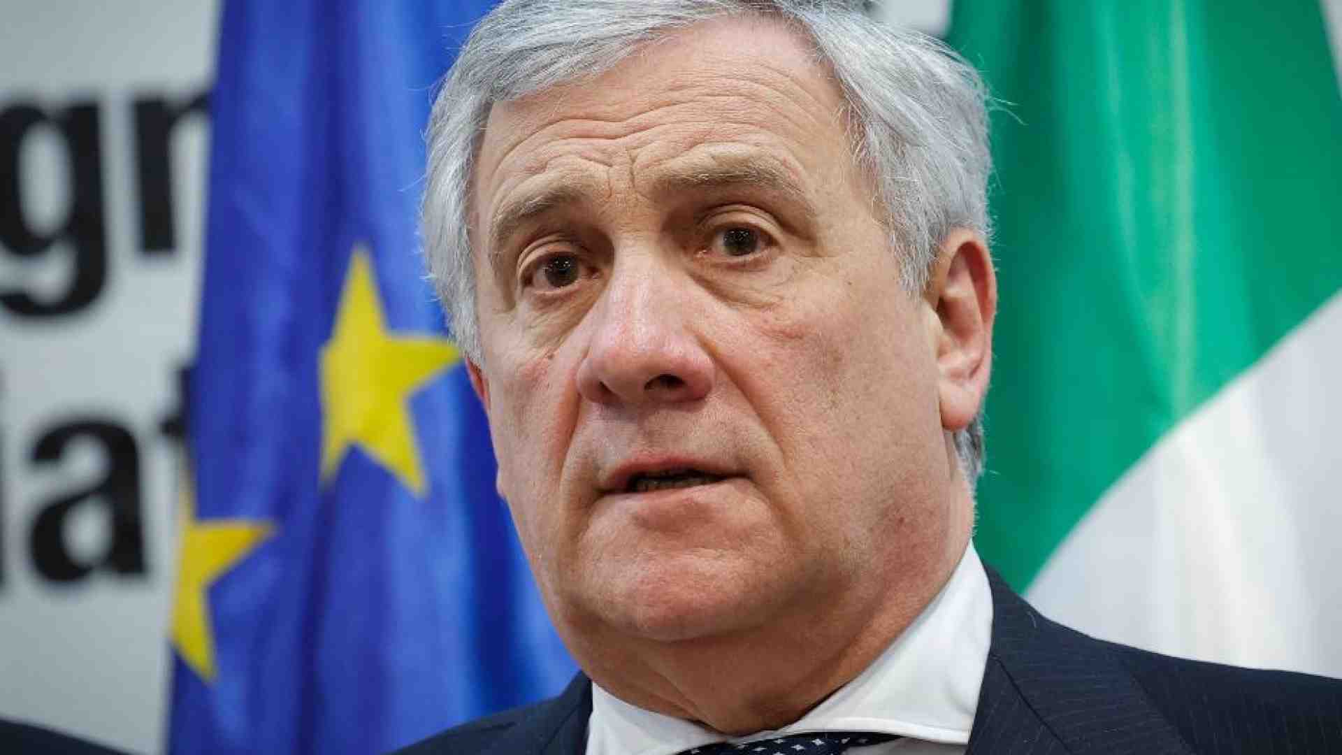 Immagine di «Dietro i flussi migratori c'è Mosca». L'ipotesi di usare le navi militari
