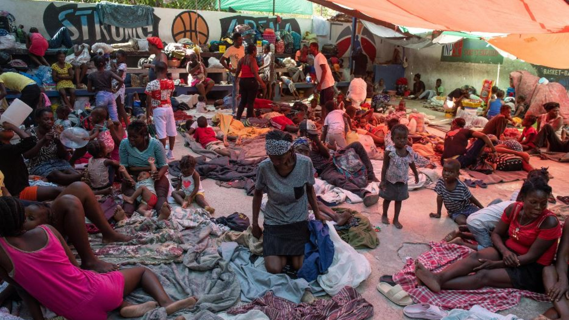 Immagine di Solo la scuola salverà i figli della guerra che brucia Haiti