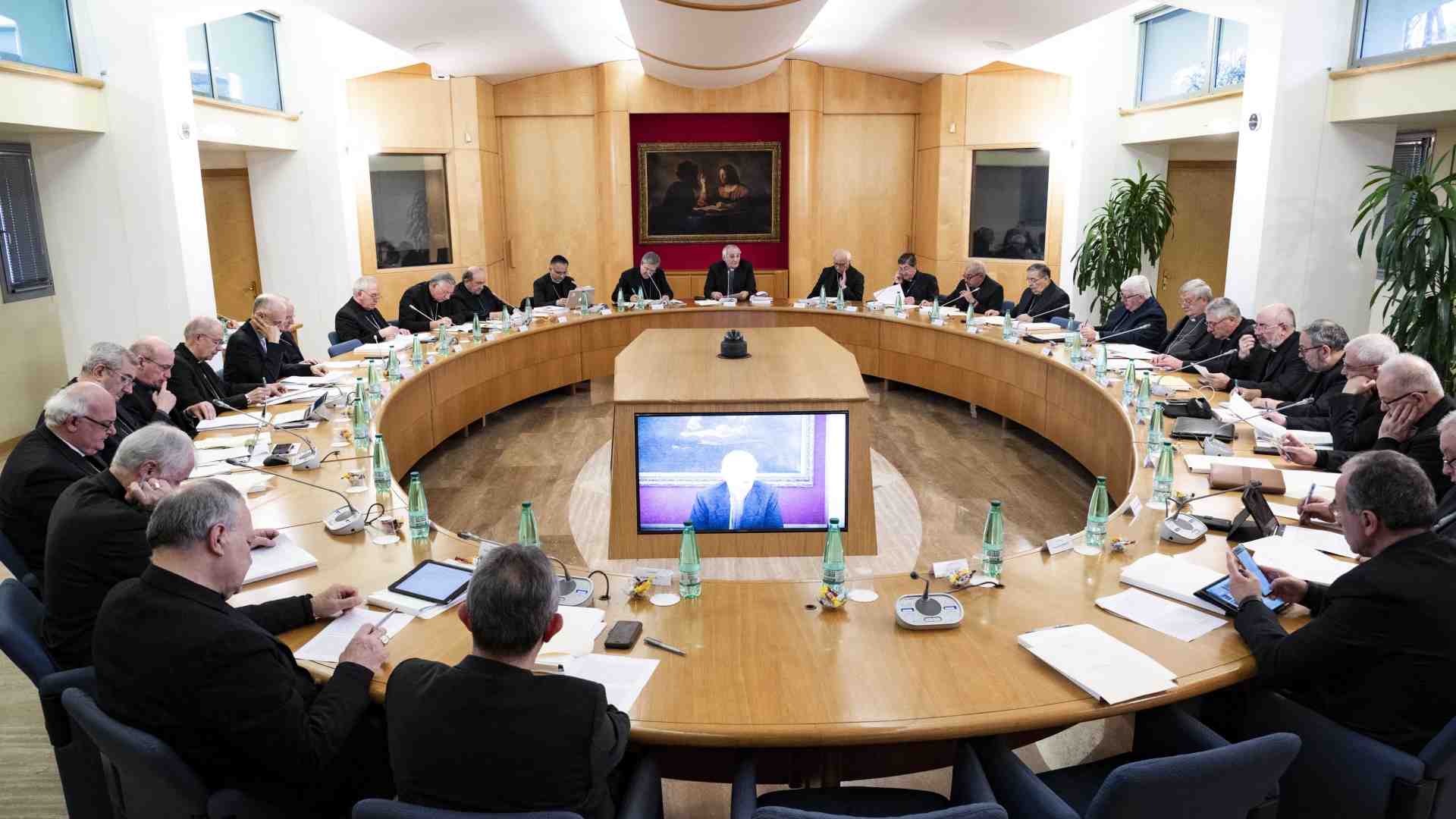 Immagine di Zuppi alla politica: «Scelte coraggiose senza opportunismi»