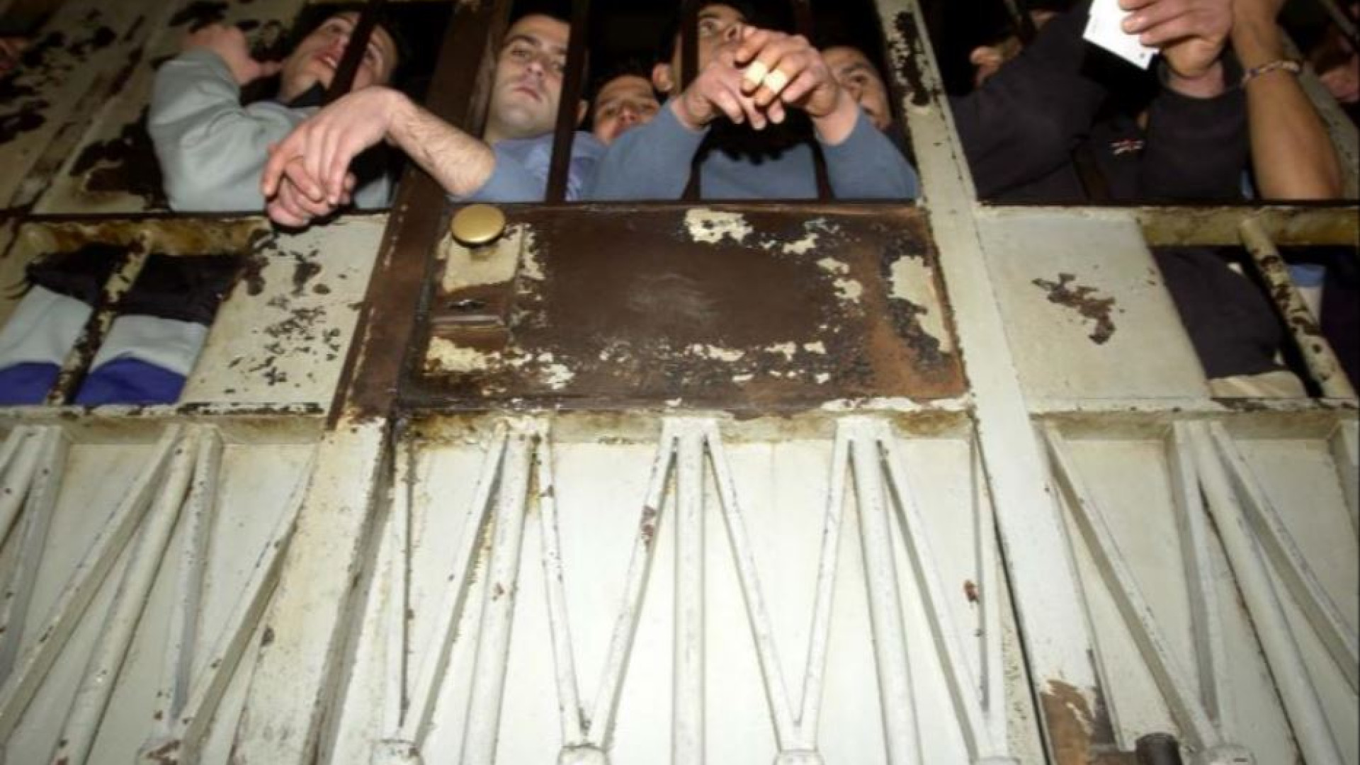Immagine di Carceri: violenze e sovraffollamento, Strasburgo (ri)mette l’Italia sotto accusa