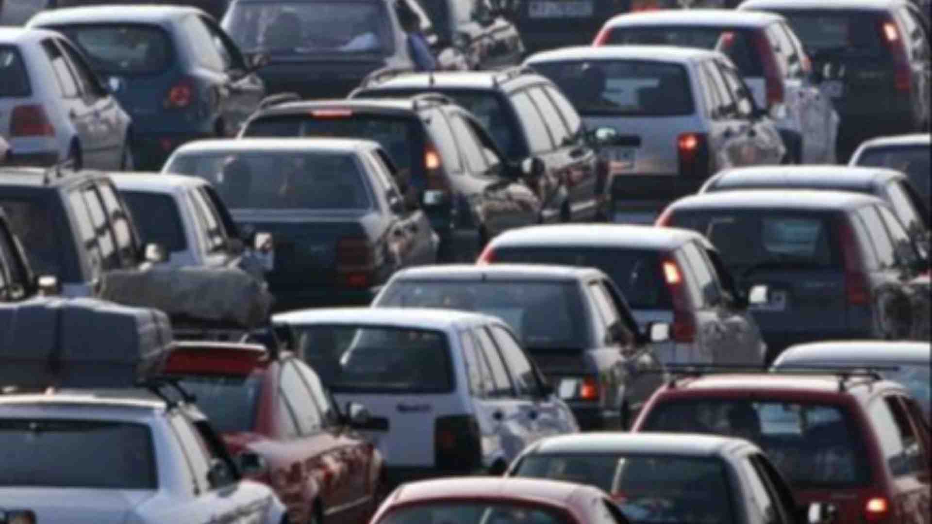 Immagine di L’accordo Ue-Germania sugli E-fuels salva i motori termici. Italia più isolata