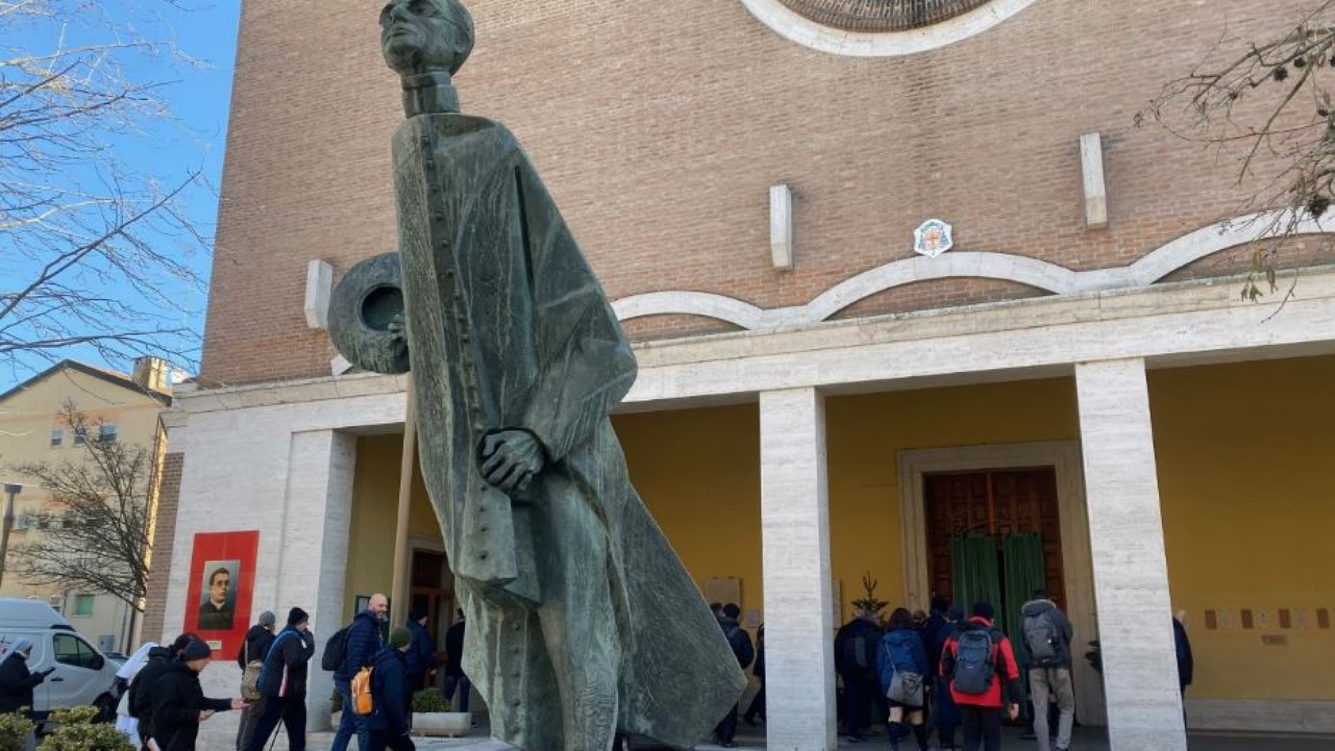 Immagine di Don Minzoni: «La religione non ammette servilismi, ma il martirio»