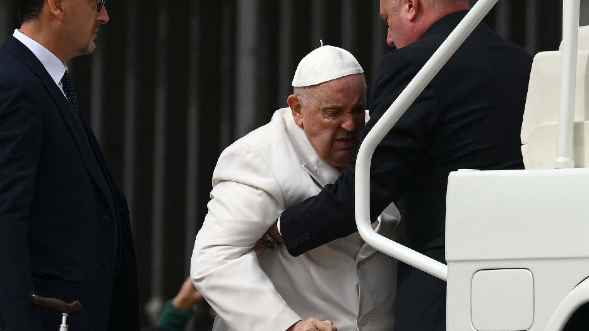 Immagine di «Infezione respiratoria»: papa Francesco al Policlinico Gemelli