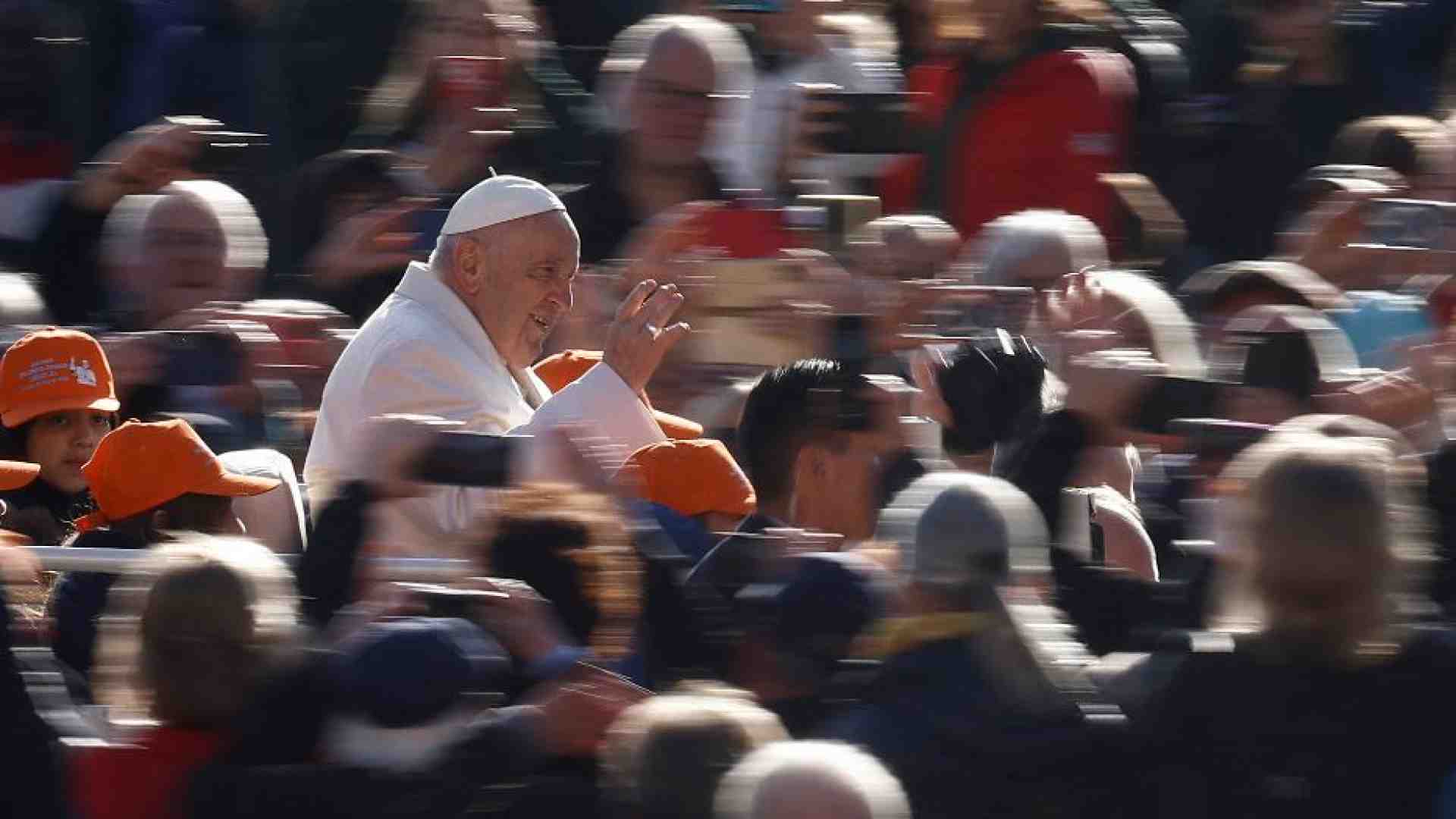 Immagine di Il Papa: perseveriamo in preghiera e vicinanza per la martoriata Ucraina