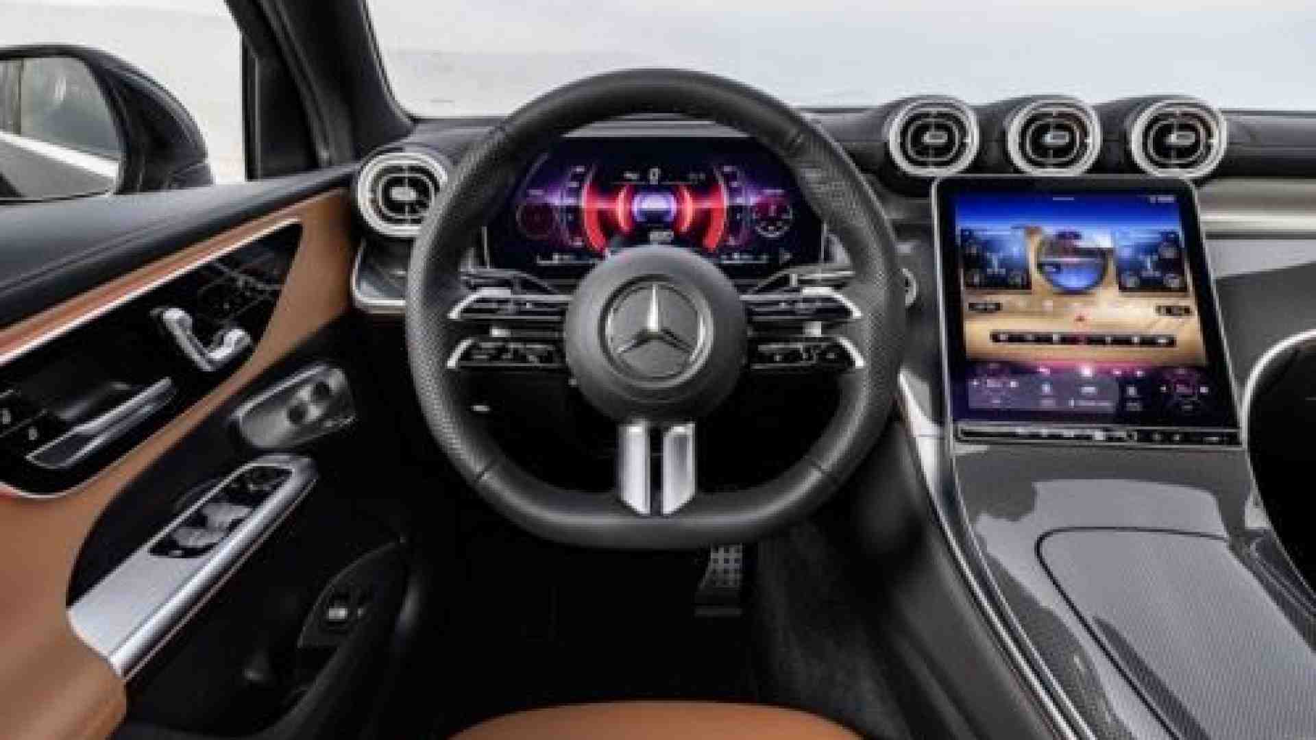 Immagine di GLA e GLC Coupè: Mercedes aggiorna i suoi Suv