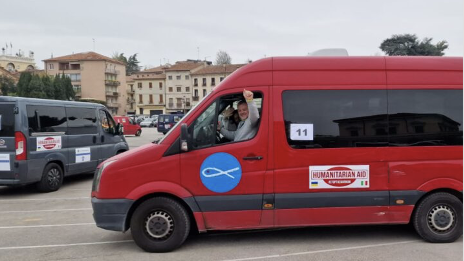 Immagine di La San Vincenzo manda in Ucraina sei furgoni pieni di solidarietà