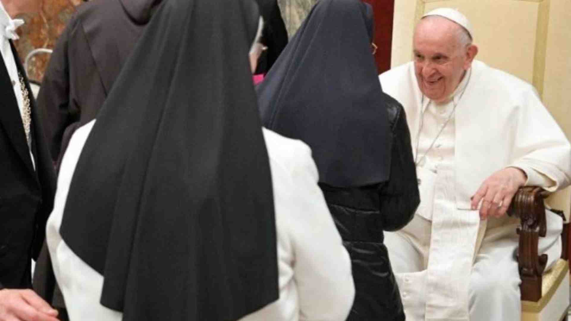 Immagine di Il Papa alle consacrate: siate coraggiose. No all'amarezza, elisir del diavolo