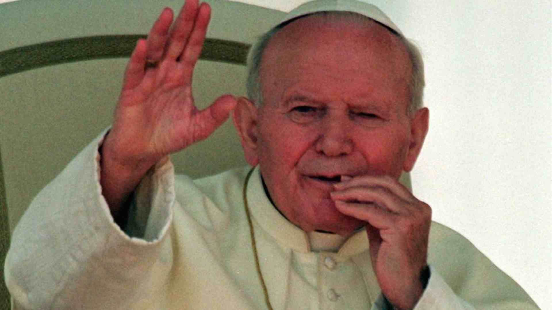 Immagine di Il Papa difende san Giovanni Paolo II: "Illazioni infondate"