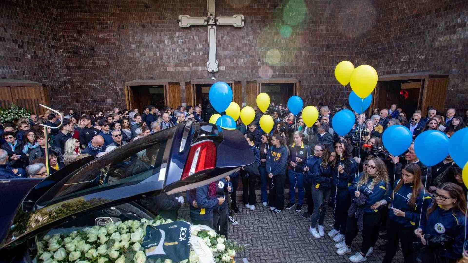 Immagine di Julia Ituma, vedere e amare l’oggi dei nostri ragazzi