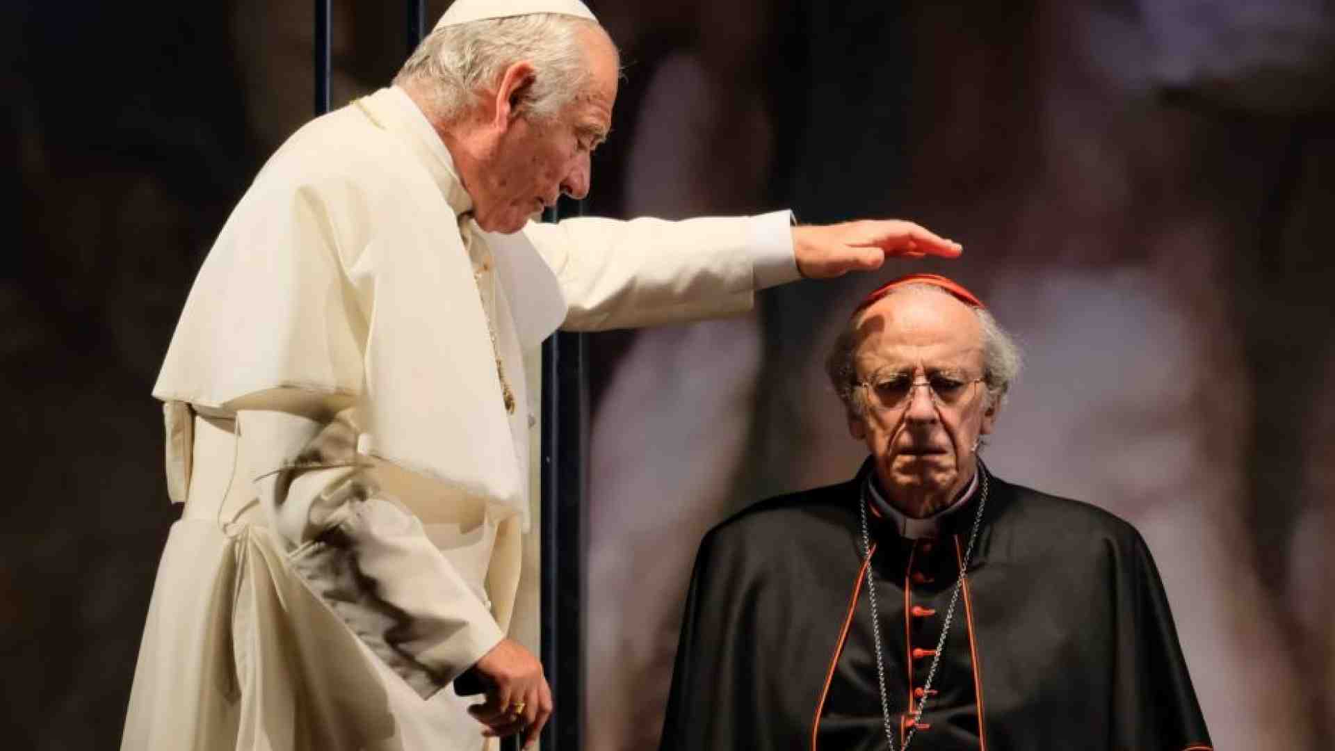 Immagine di Quella relazione fraterna in Vaticano. Colangeli e Rigillo sono "I due Papi"