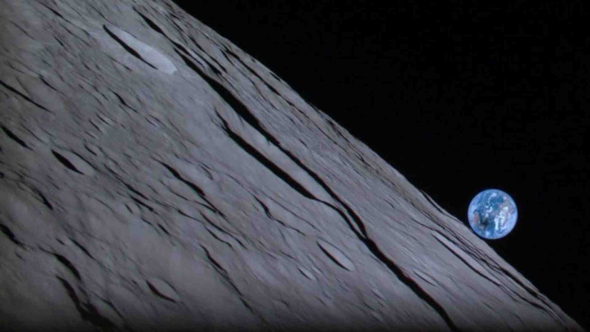 Immagine di La sonda fallisce l'allunaggio. Ma ci regala una foto memorabile