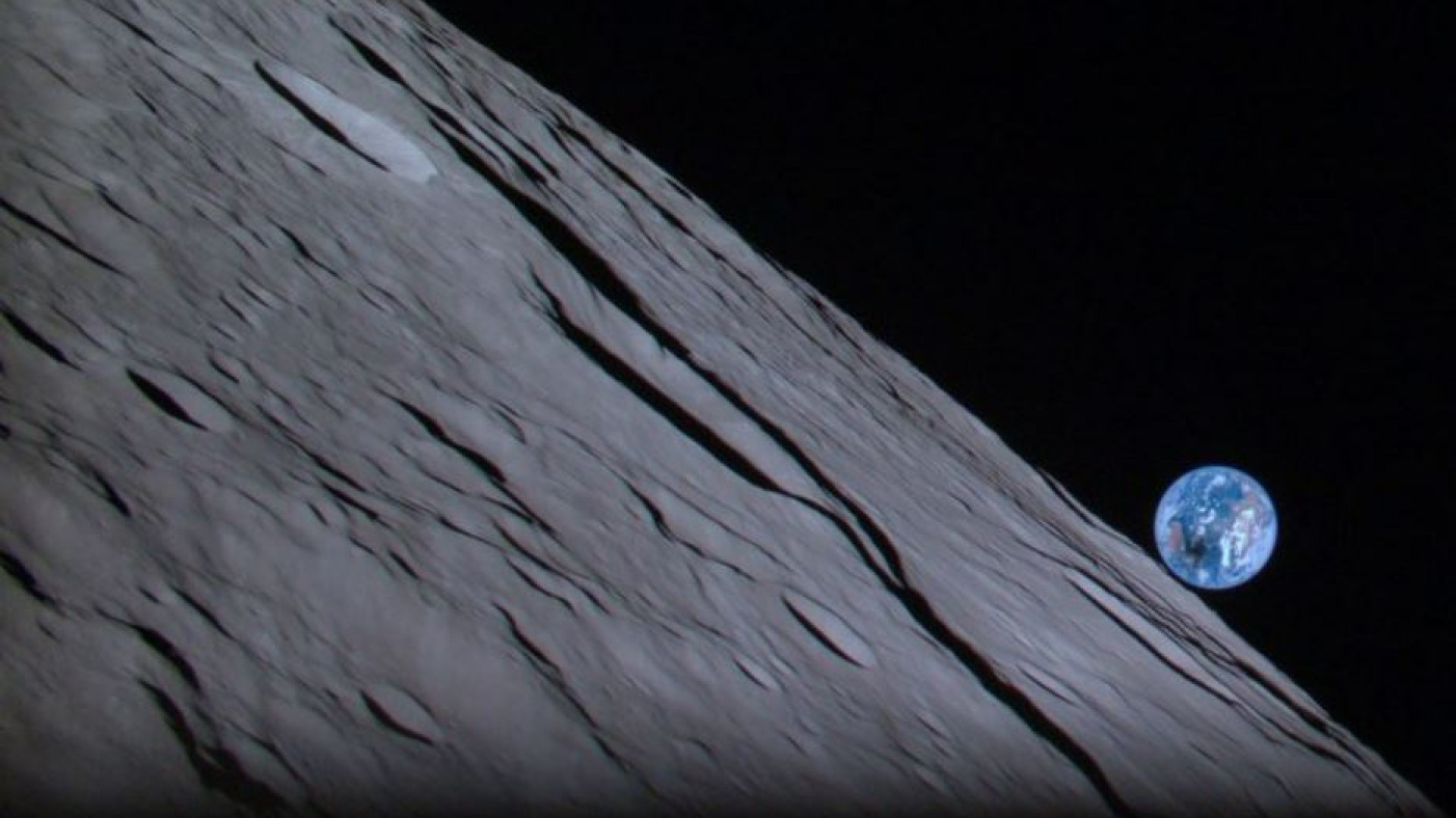Immagine di La sonda fallisce l'allunaggio. Ma ci regala una foto memorabile