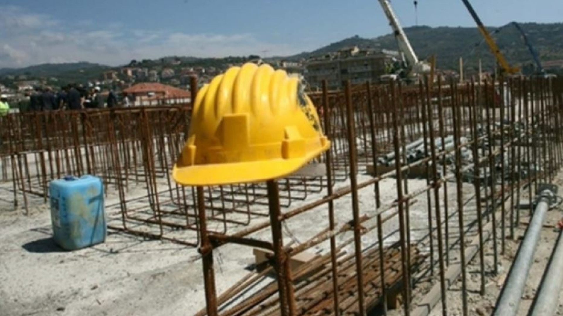 Immagine di Lavoro, meno incidenti ma più morti