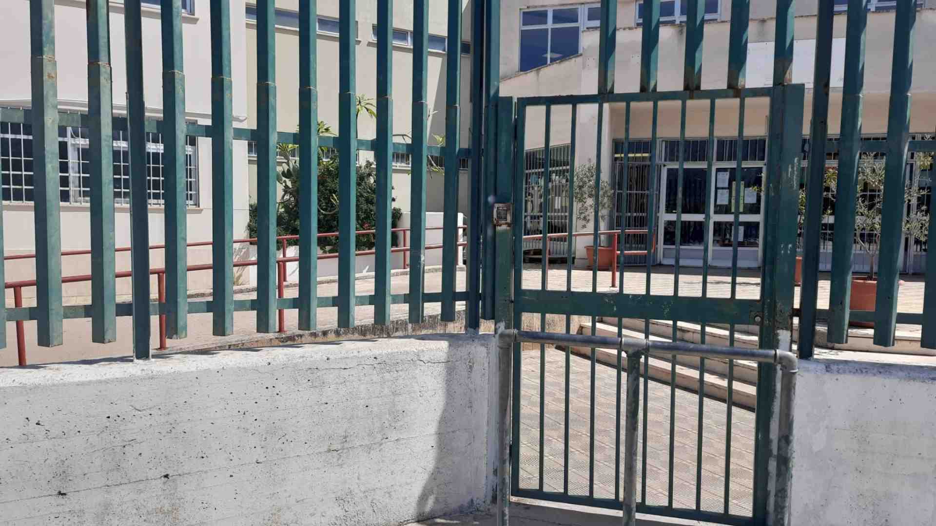 Immagine di Dopo lo choc della preside arrestata la comunità dello Zen vuole ripartire