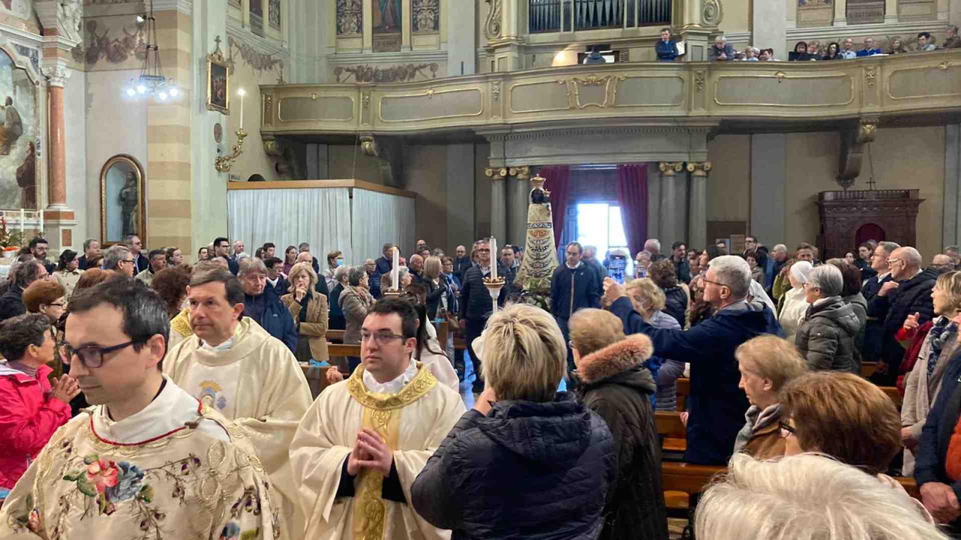 Immagine di Fino al 14 maggio sarà presente la statua della Madonna di Loreto