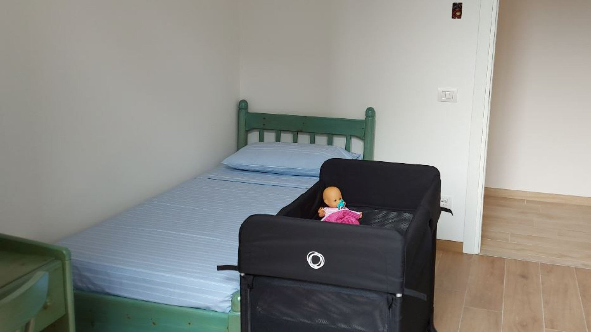 Immagine di Da Delpini una «Preghiera per la vita nascente» nella Festa della Mamma