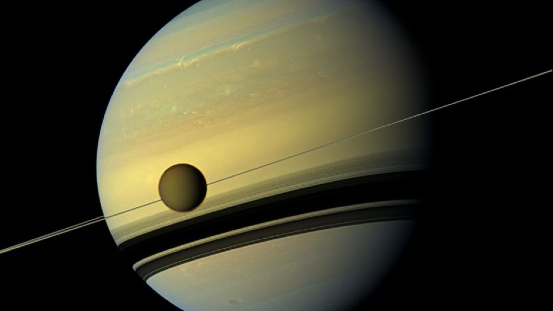 Immagine di Nuovo record di satelliti per Saturno