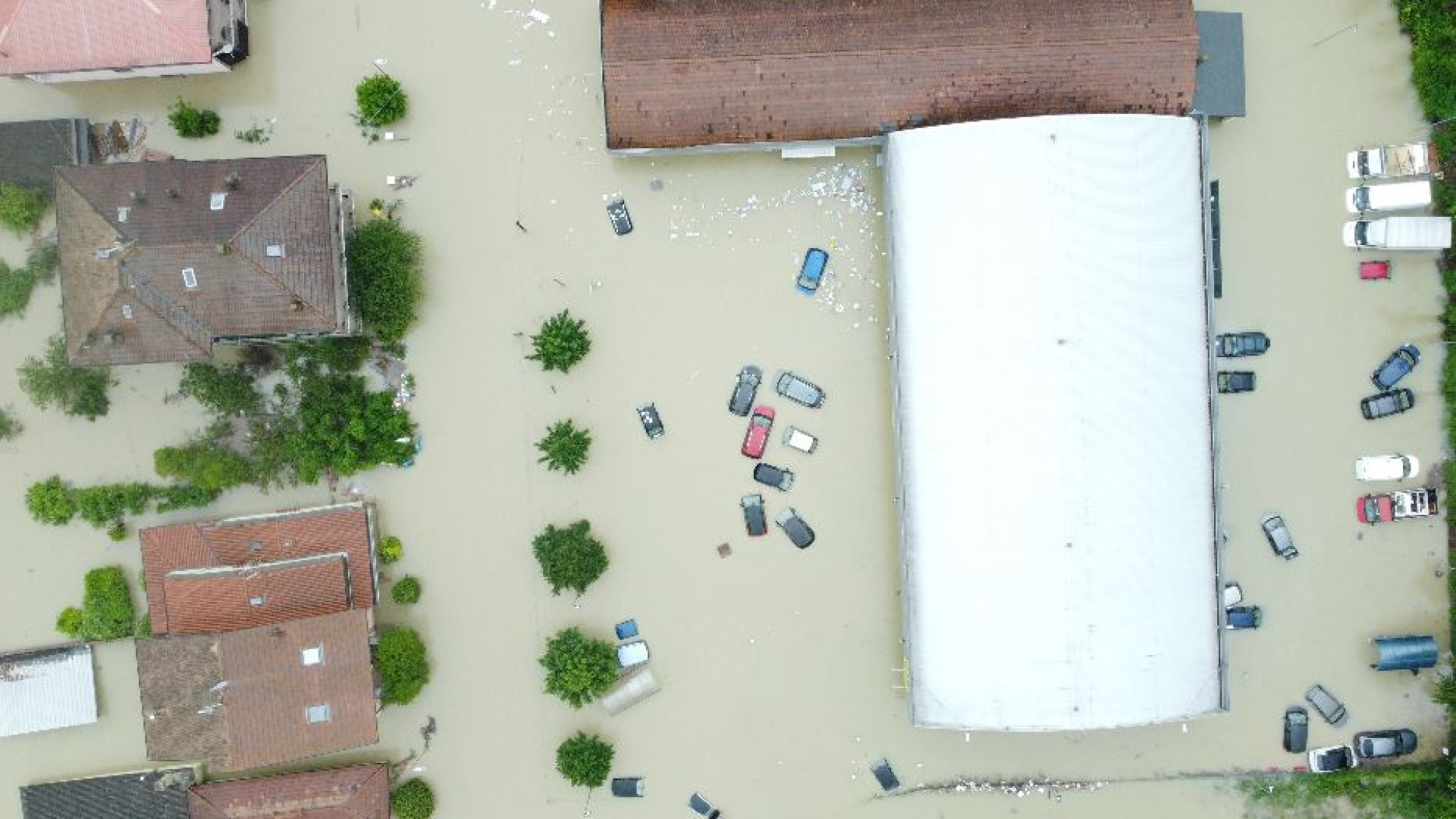 Immagine di Nove le vittime accertate, dispersi tra Forlì e Cesena. Esondati 21 fiumi