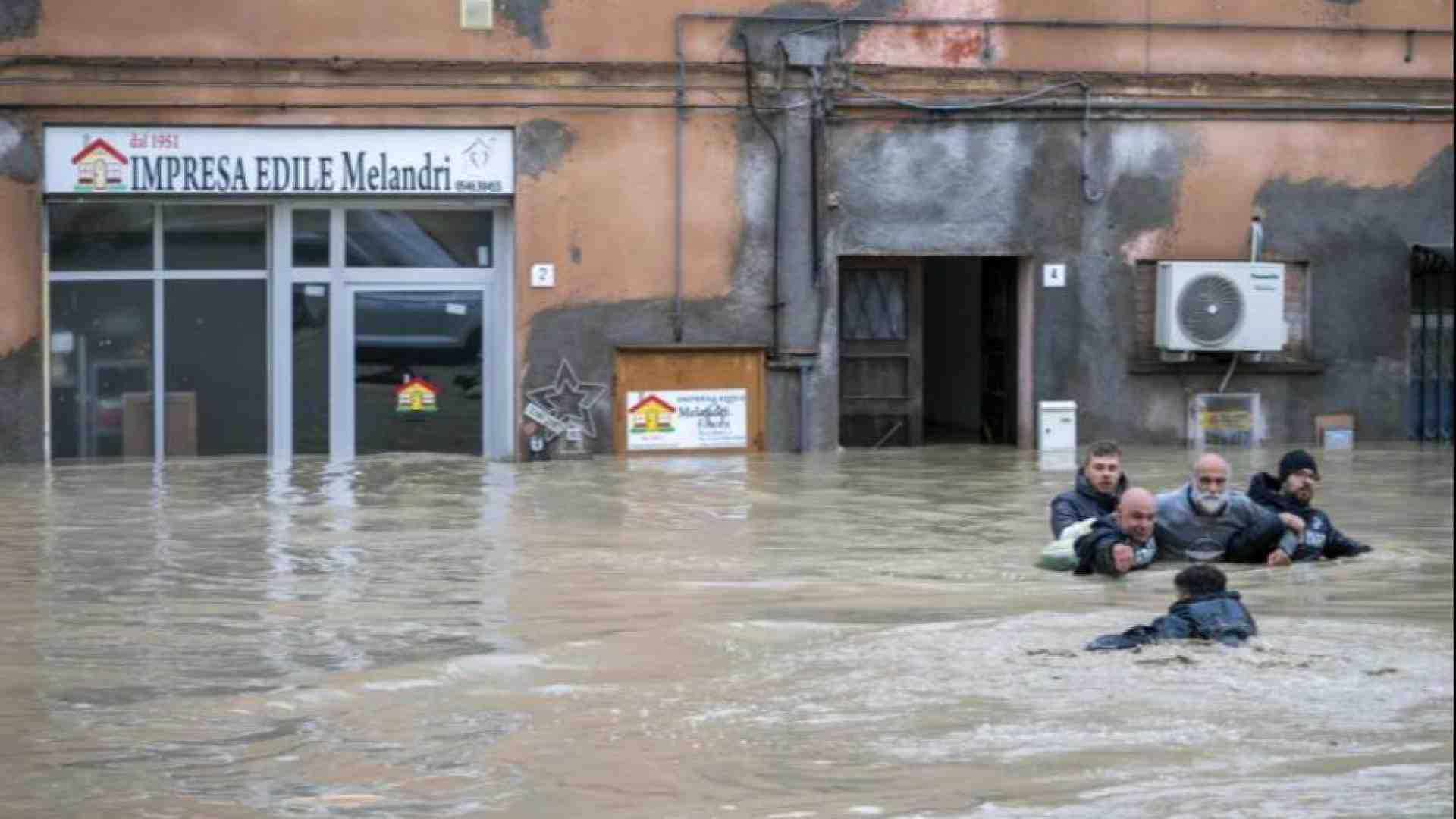Immagine di Bomba d'acqua dopo la siccità. Ecco i conti con il clima