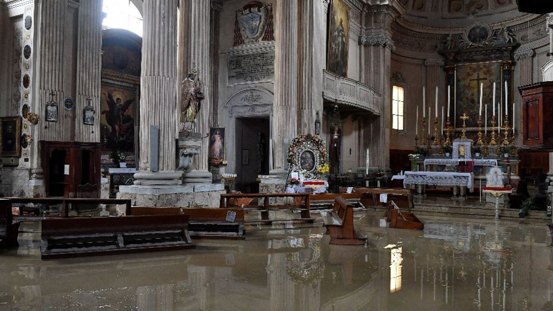 Immagine di Continuano i soccorsi in Emilia Romagna. Allerta meteo anche per oggi