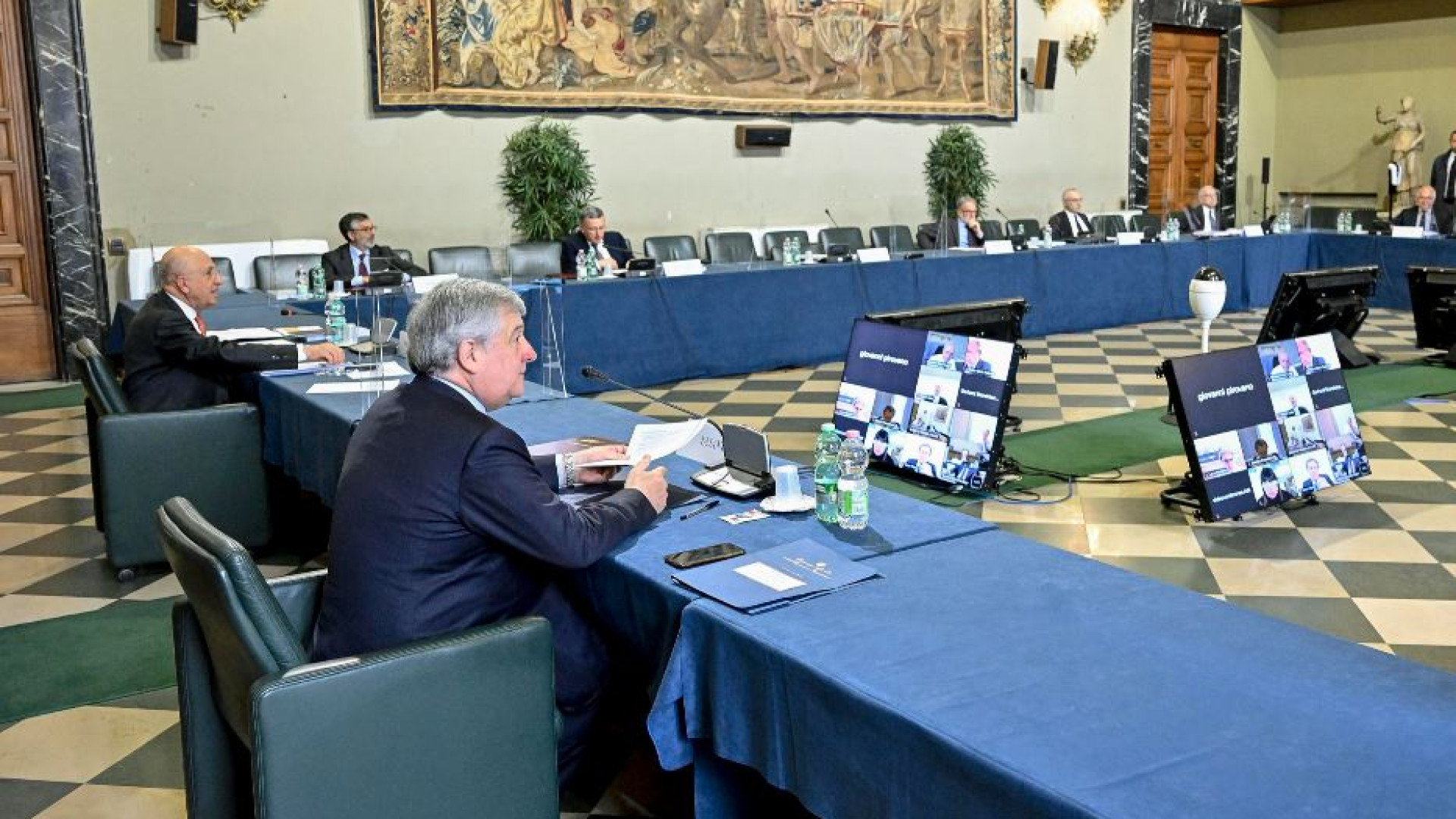 Immagine di La «scusa» del Parlamento sul Mes può far agli interessi dell'Italia?