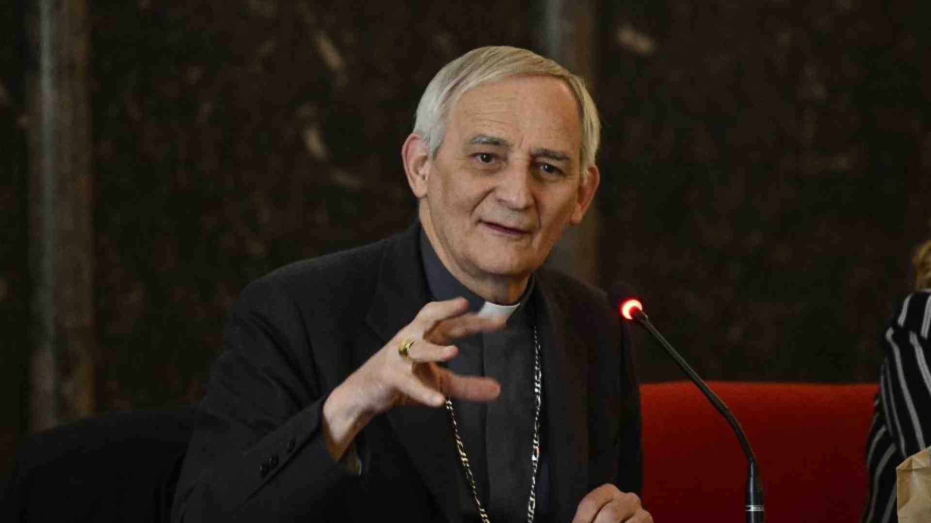 Immagine di Papa Francesco affida al cardinale Zuppi la missione di mediazione per l’Ucraina