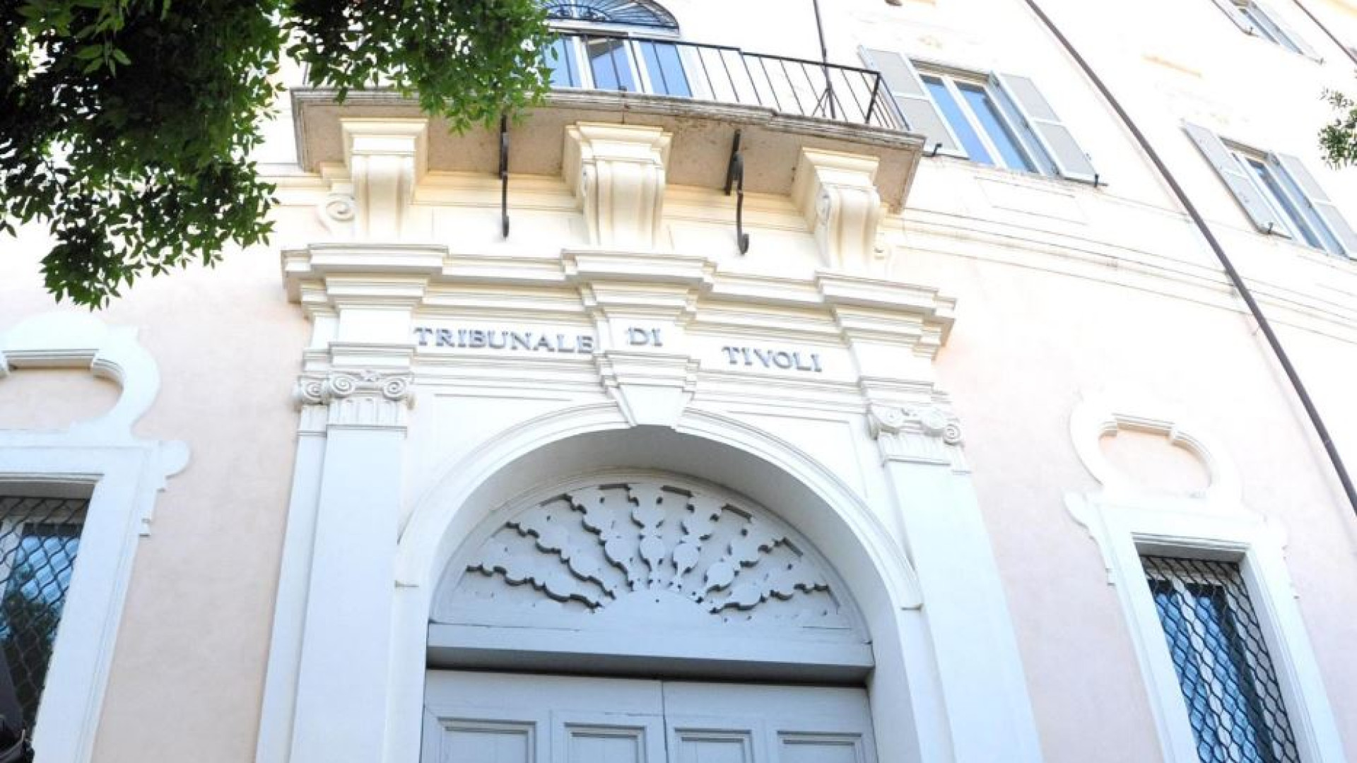 Immagine di Arrestato per abusi ex insegnante di religione, già denunciato dalla diocesi