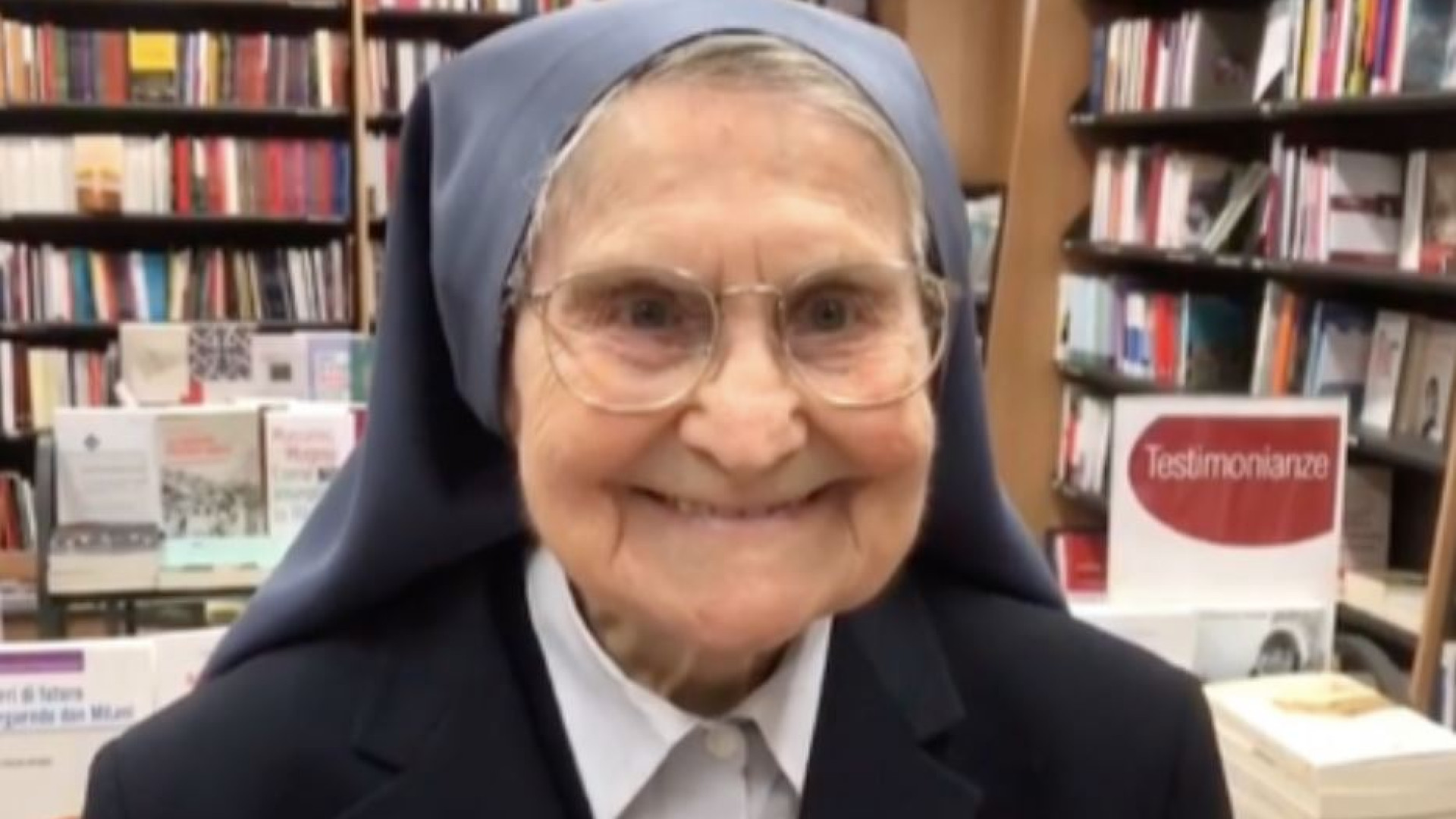 Immagine di I 100 anni di suor Giovanna Bechis: «Mi sono fidata di Dio, perché Lui ci ama»