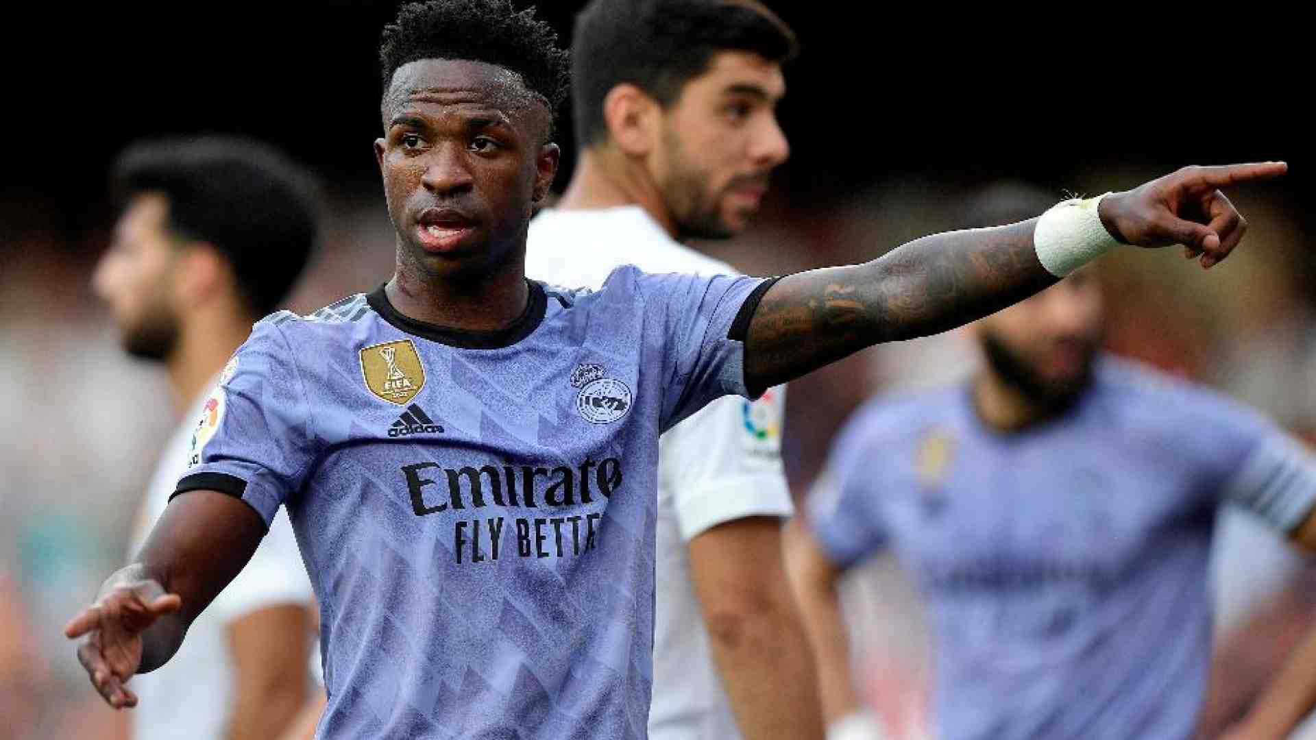 Immagine di Insulti razzisti a Vinicius Jr del Real Madrid. Fermati tre tifosi del Valencia