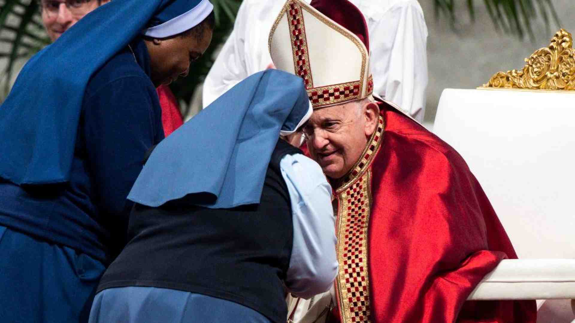 Immagine di Il Papa: lo Spirito Santo porta la pace