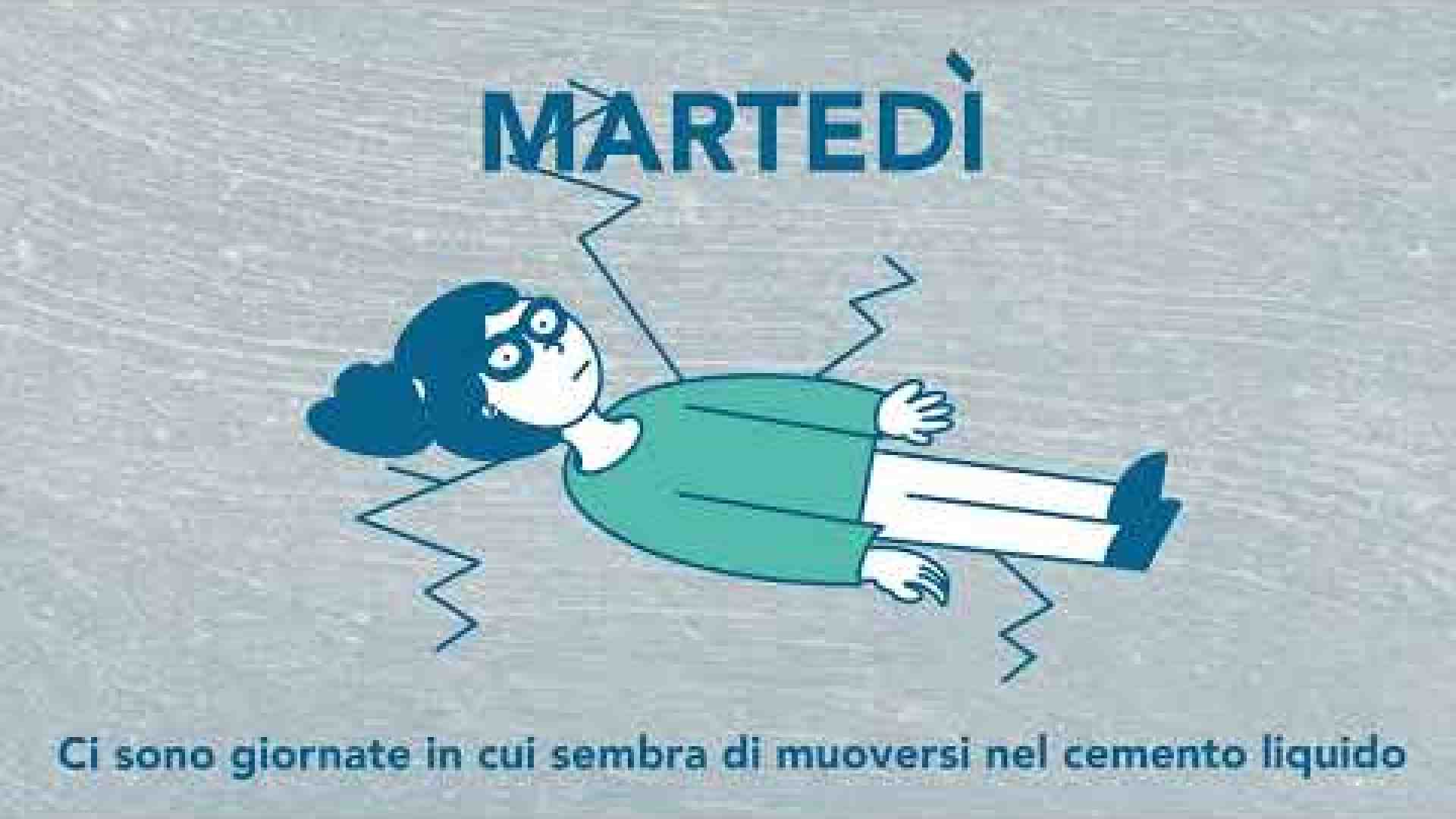 Immagine di Maya, la palpebra abbassata, la miastenia. E il video per raccontarsi