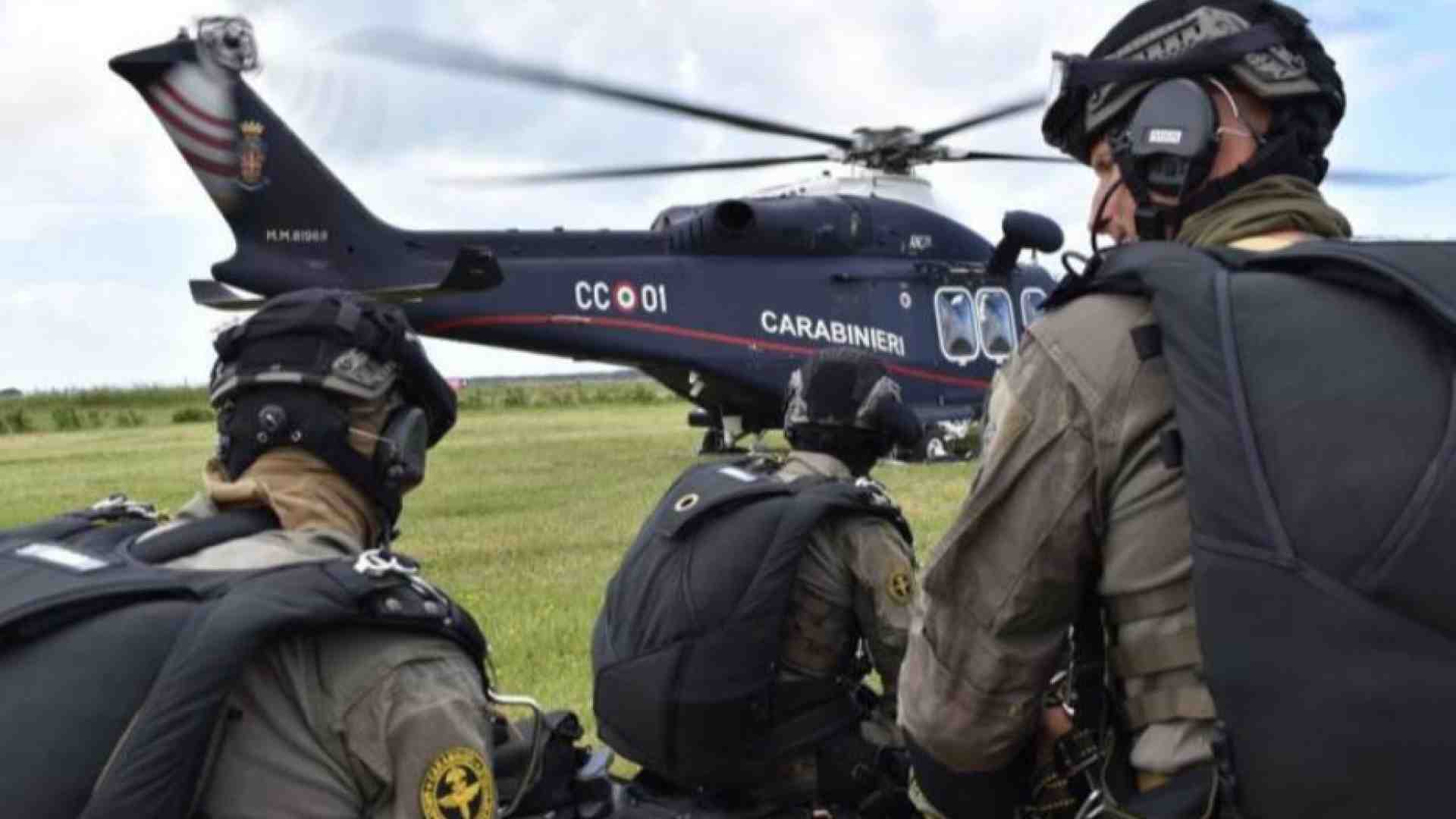 Immagine di «Così prendiamo boss e terroristi». Viaggio fra le teste di cuoio del Gis