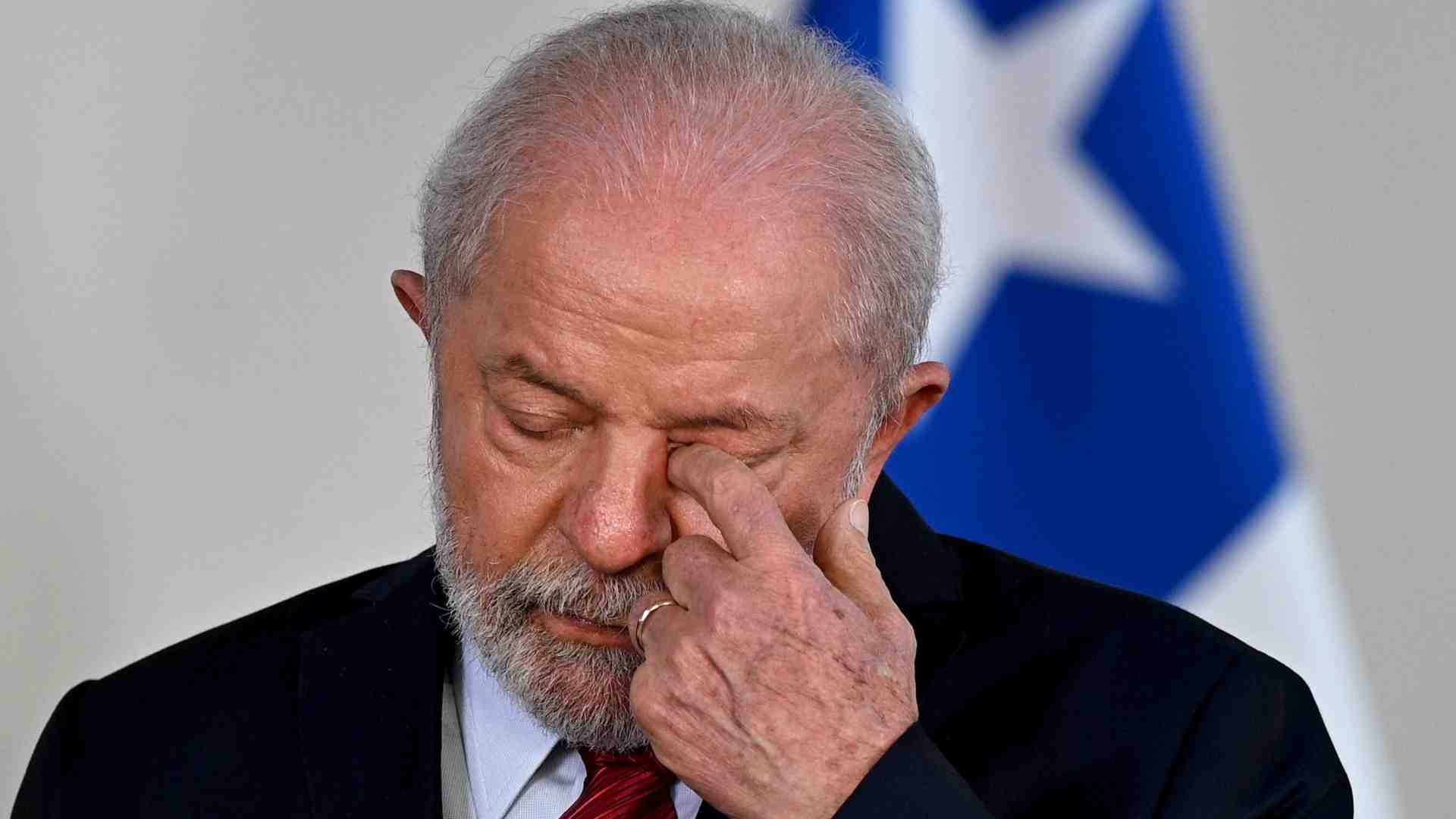 Immagine di Lula senz'armi in Parlamento per salvare l'Amazzonia ricorre ai giudici