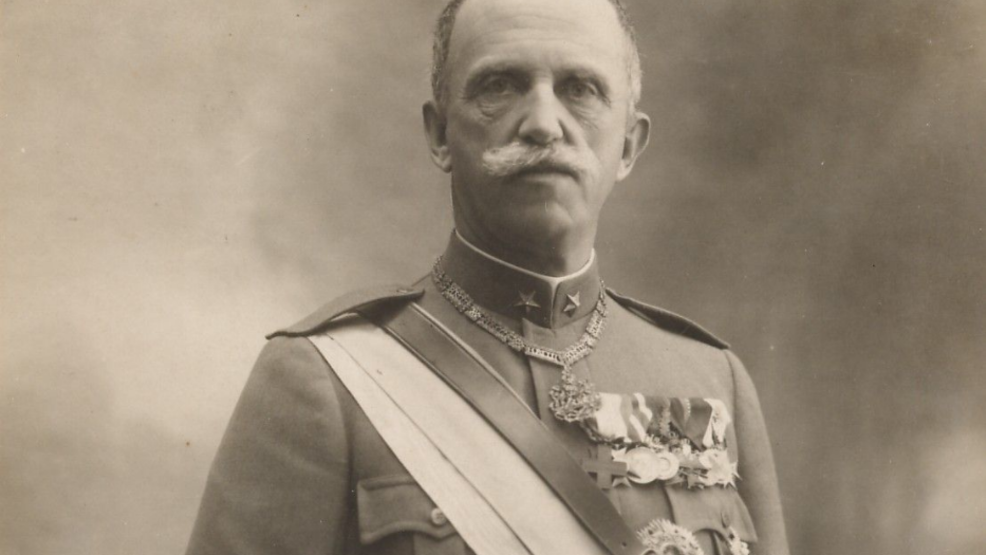 Immagine di Così Vittorio Emanuele III scelse la guerra