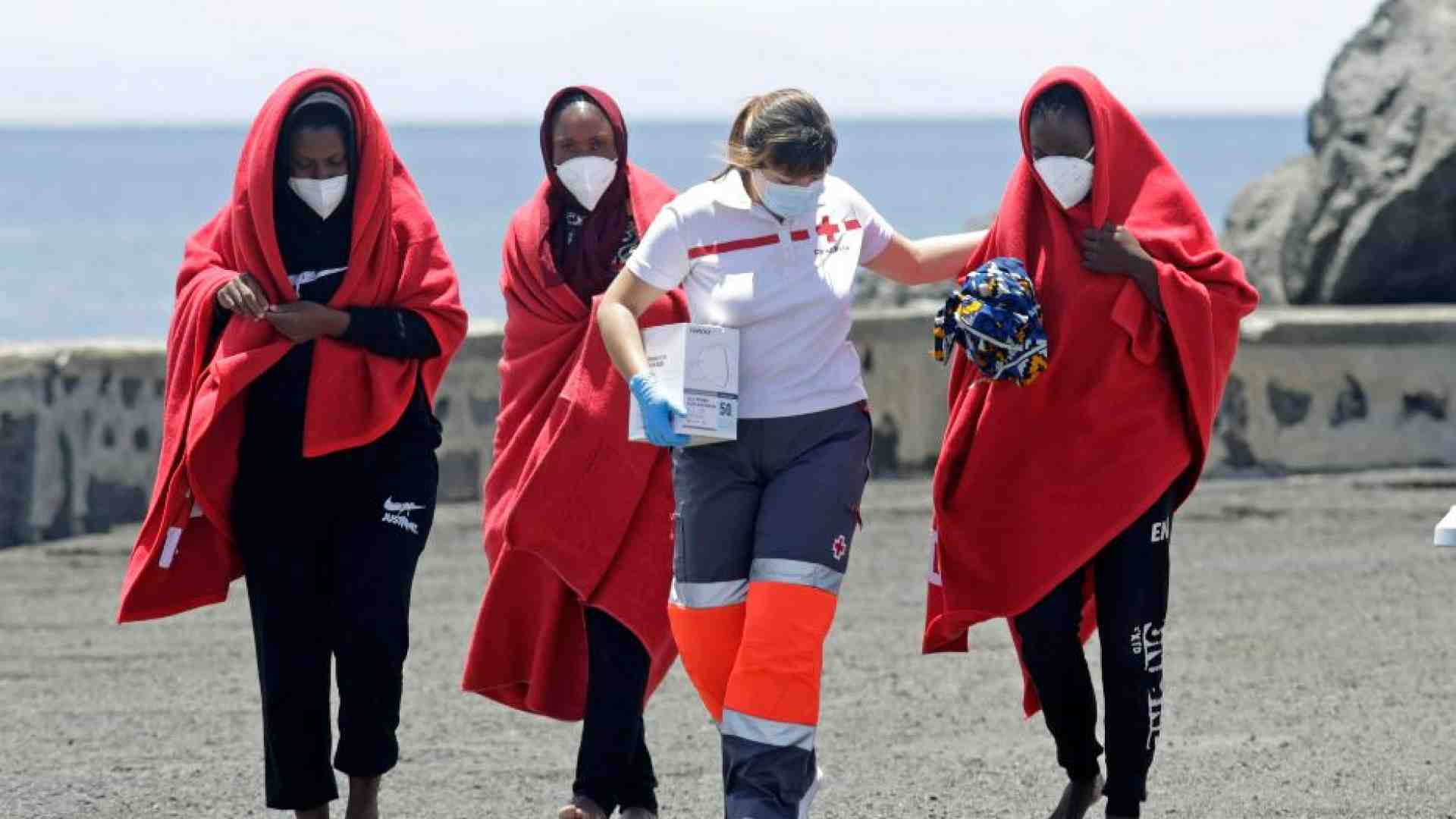 Immagine di Intesa sui ricollocamenti, l'Europa trova l'accordo in extremis