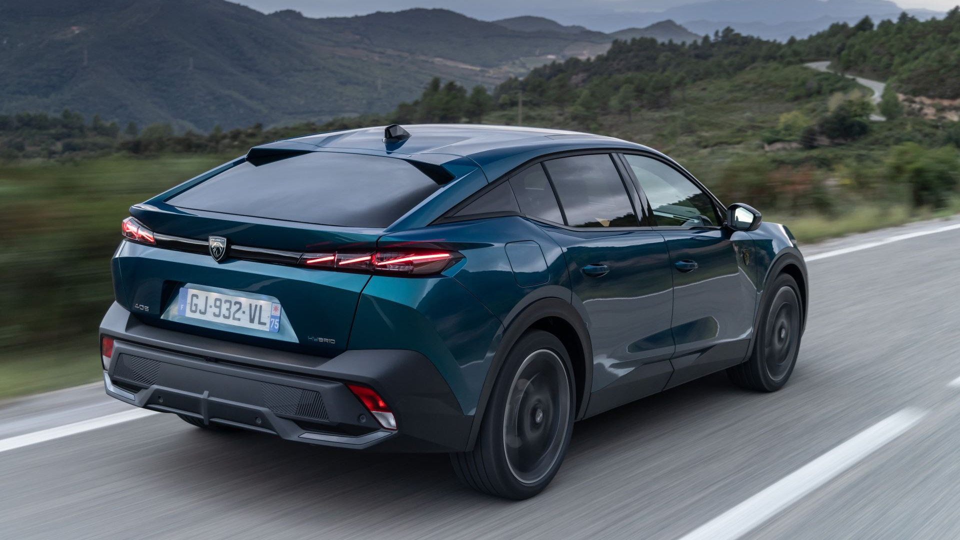 Immagine di Peugeot 408, il bello di guidare fuori dagli schemi
