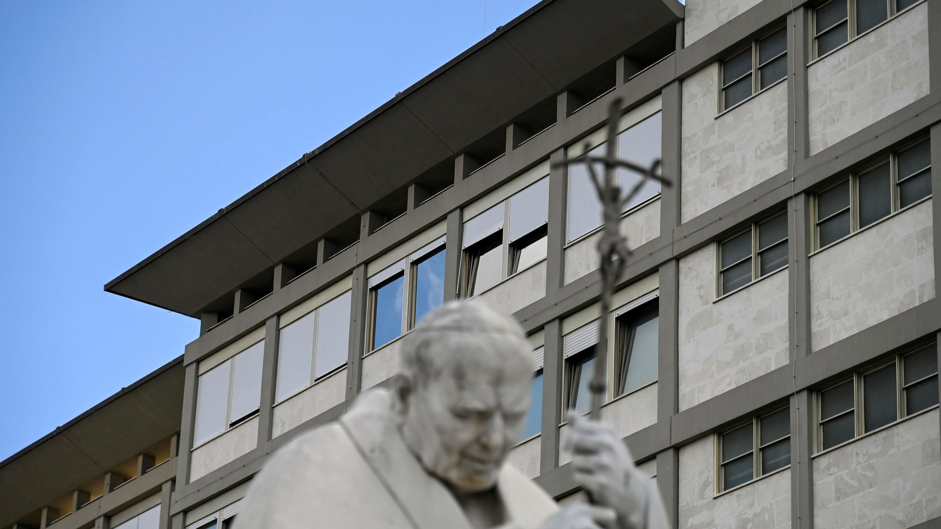 Immagine di Prosegue bene il decorso. Francesco segue prescrizioni mediche