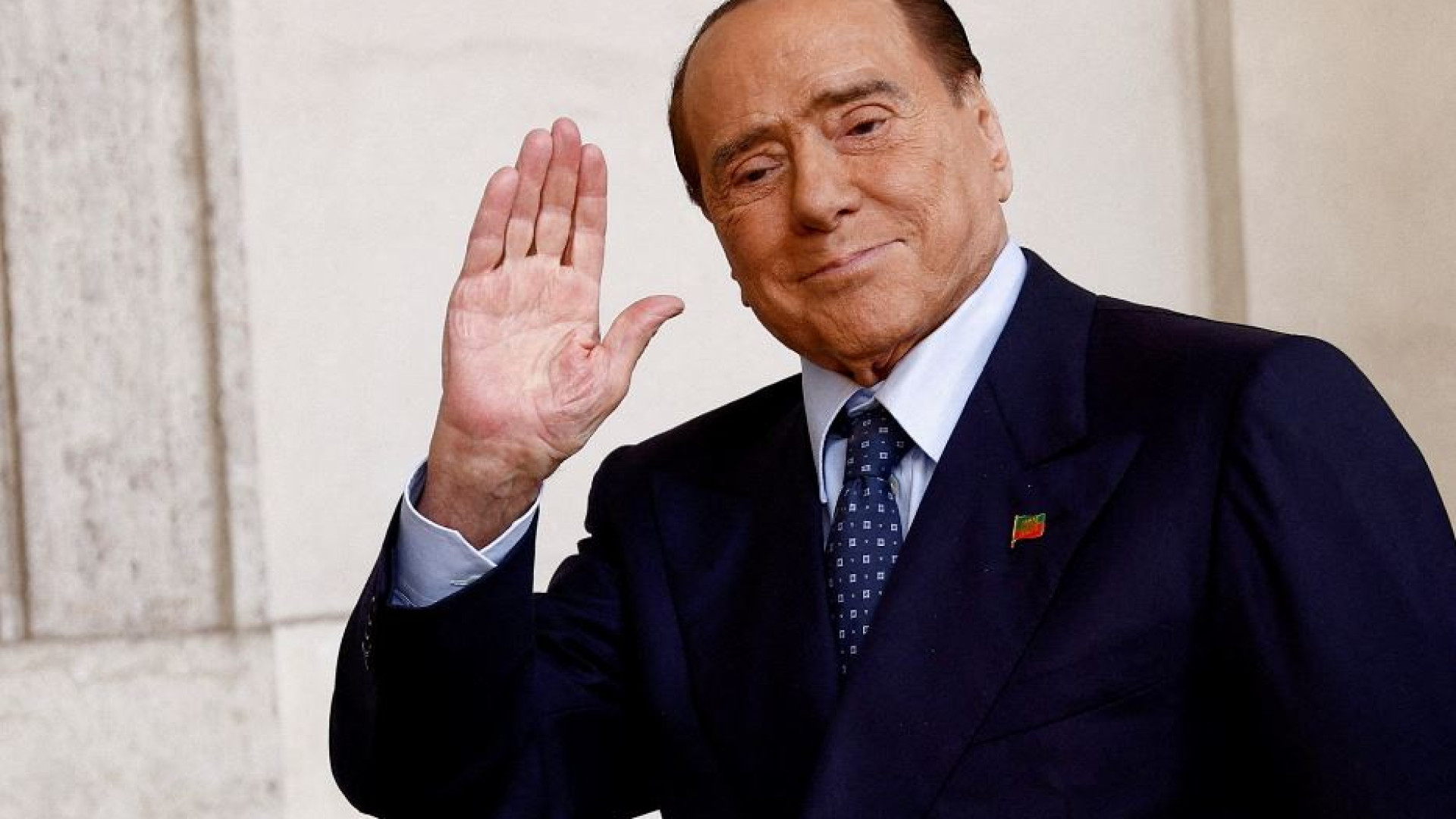 Immagine di Si chiude l'era Berlusconi, morto il leader di Fi