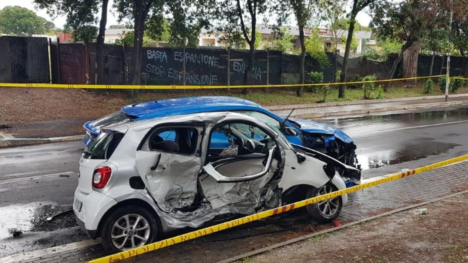 Immagine di Incidente stradale, morto un bimbo. Indagato per omicidio lo Youtuber alla guida