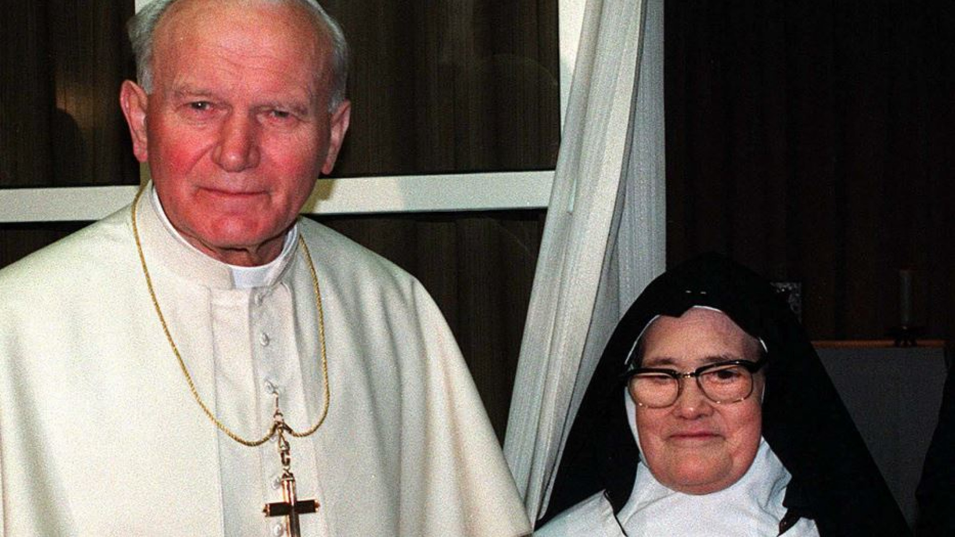 Immagine di Fatima, diventa venerabile suor Lucia. Riconosciute le virtù eroiche