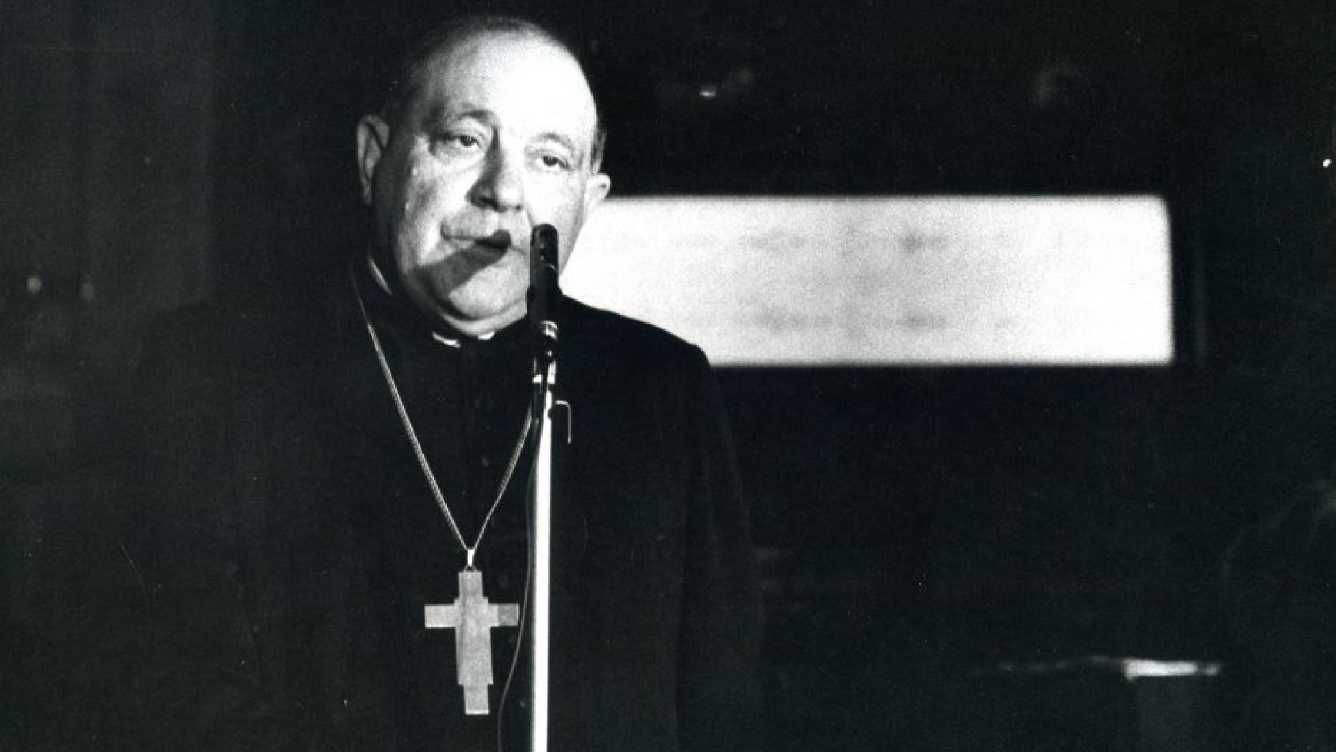 Immagine di Verso gli altari il cardinale Ballestrero, pastore umile e coraggioso