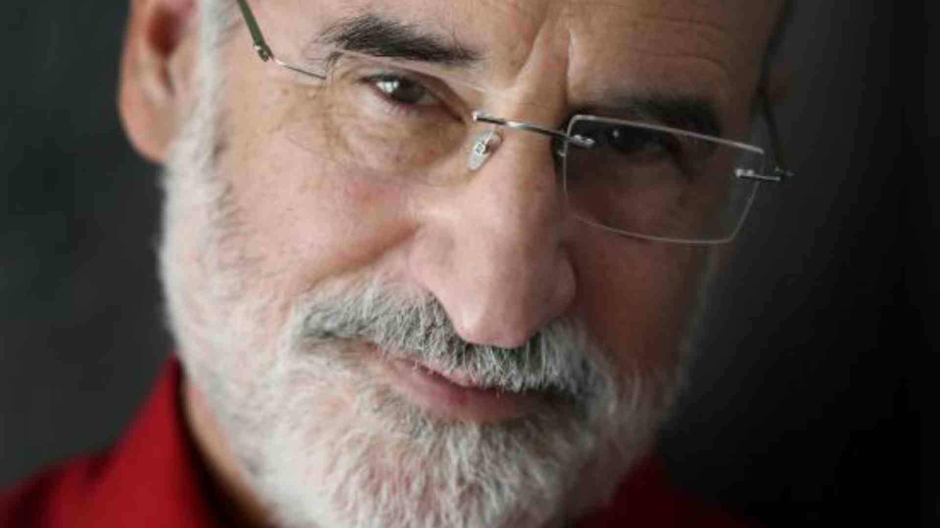 Immagine di Fernando Aramburu: «La Spagna preferisce il benessere alla memoria»