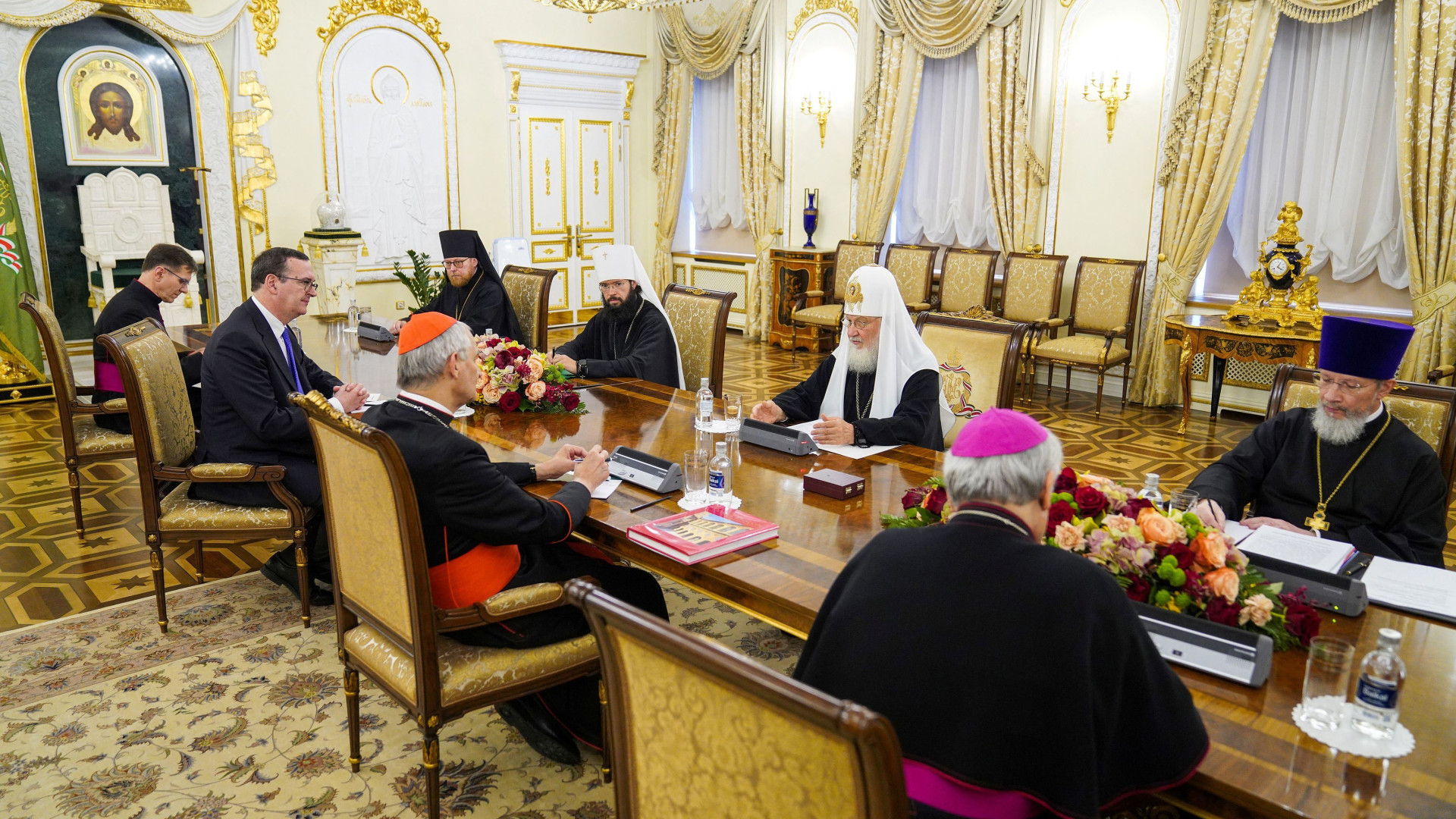 Immagine di Kirill durante l'incontro: "Lavorare insieme per la pace"